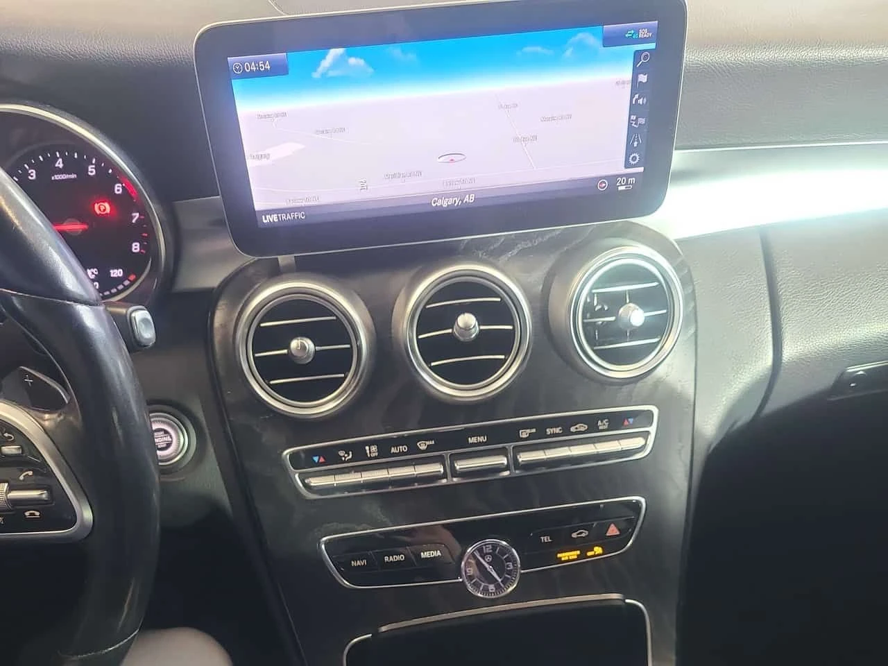 Mercedes-Benz C 300 * 2 КЛЮЧА* ПОДГРЕВ* KEYLESS*  - изображение 8