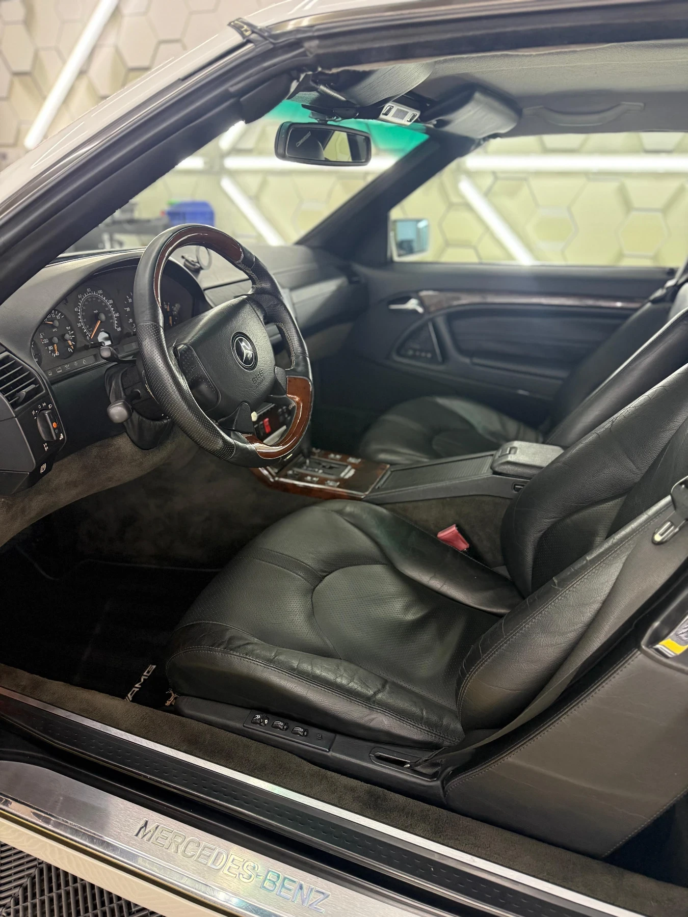 Mercedes-Benz SL 500, снимка 8 - Автомобили и джипове - 53747304