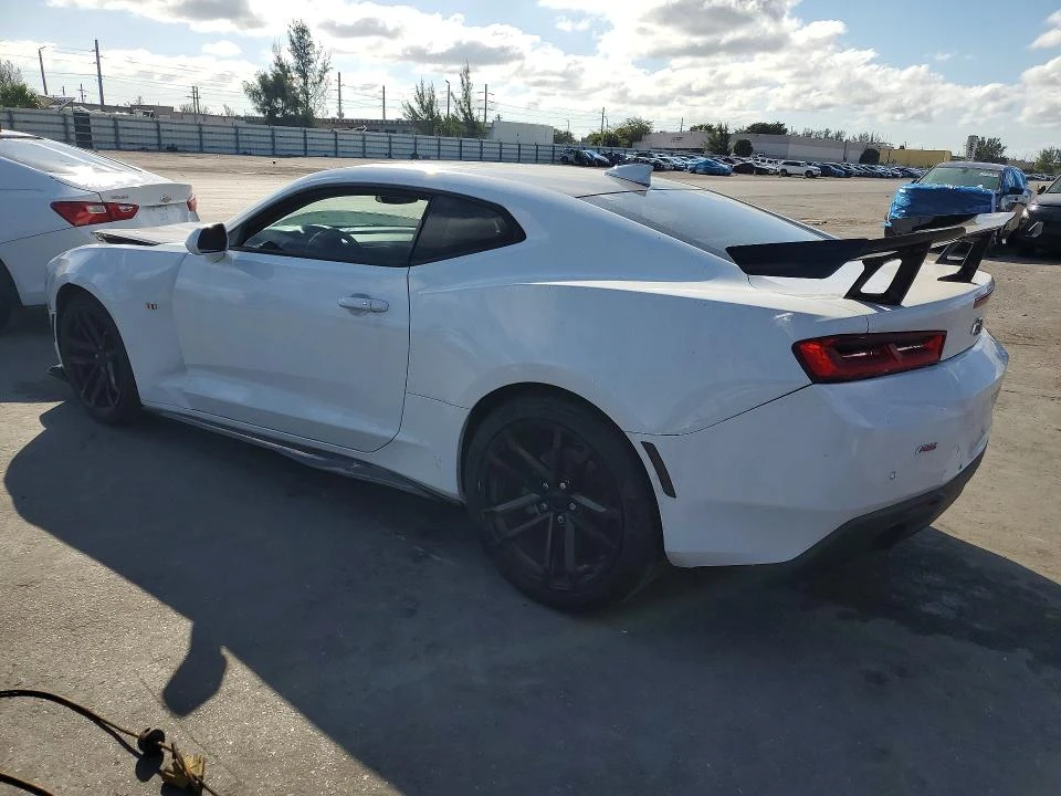 Chevrolet Camaro LT| ЦЕНА ДО БГ!, снимка 4 - Автомобили и джипове - 53815272