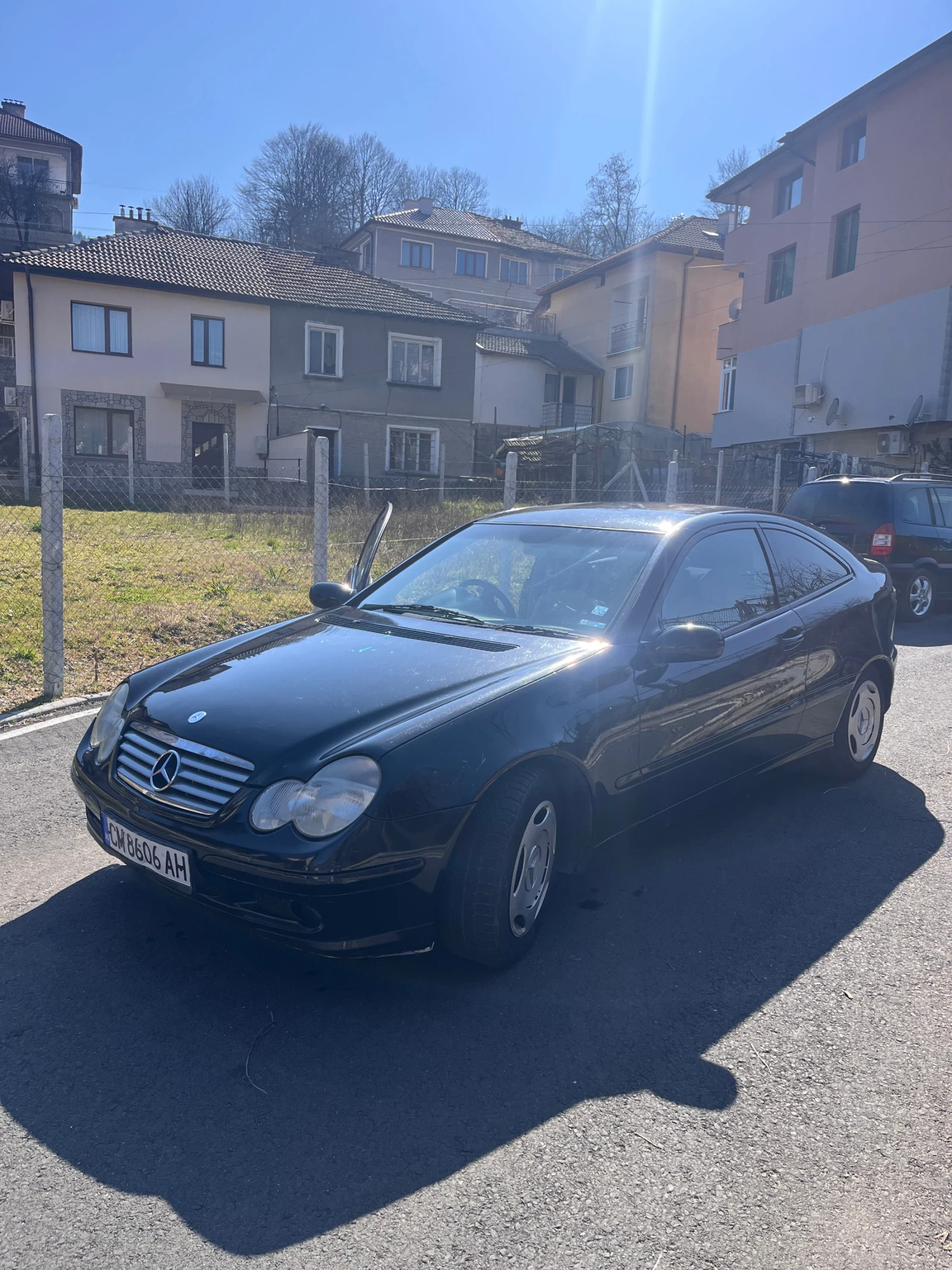 Mercedes-Benz C 220, снимка 2 - Автомобили и джипове - 53858300