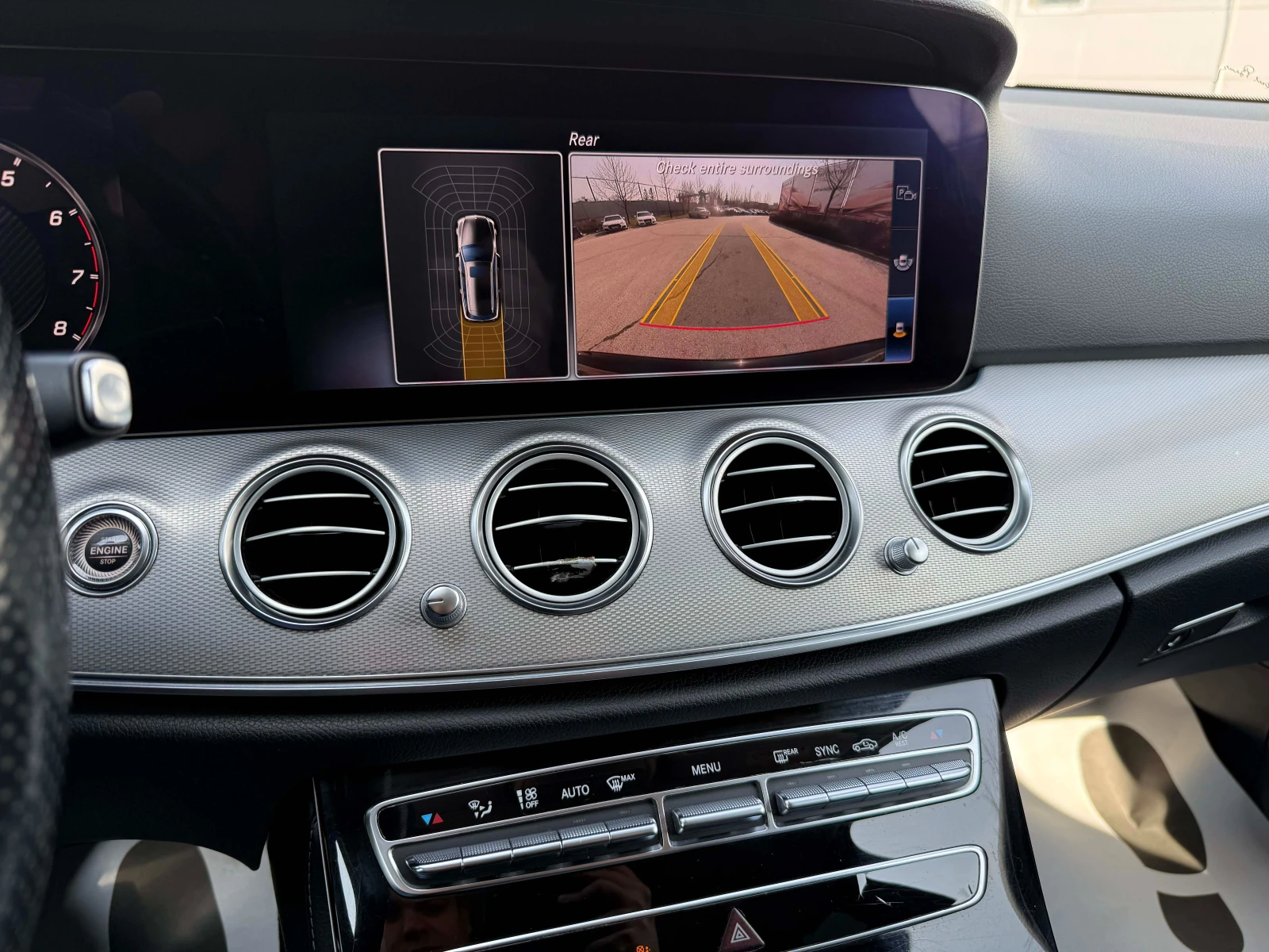 Mercedes-Benz E 220 AMG 4Matic Digital , снимка 12 - Автомобили и джипове - 53875587