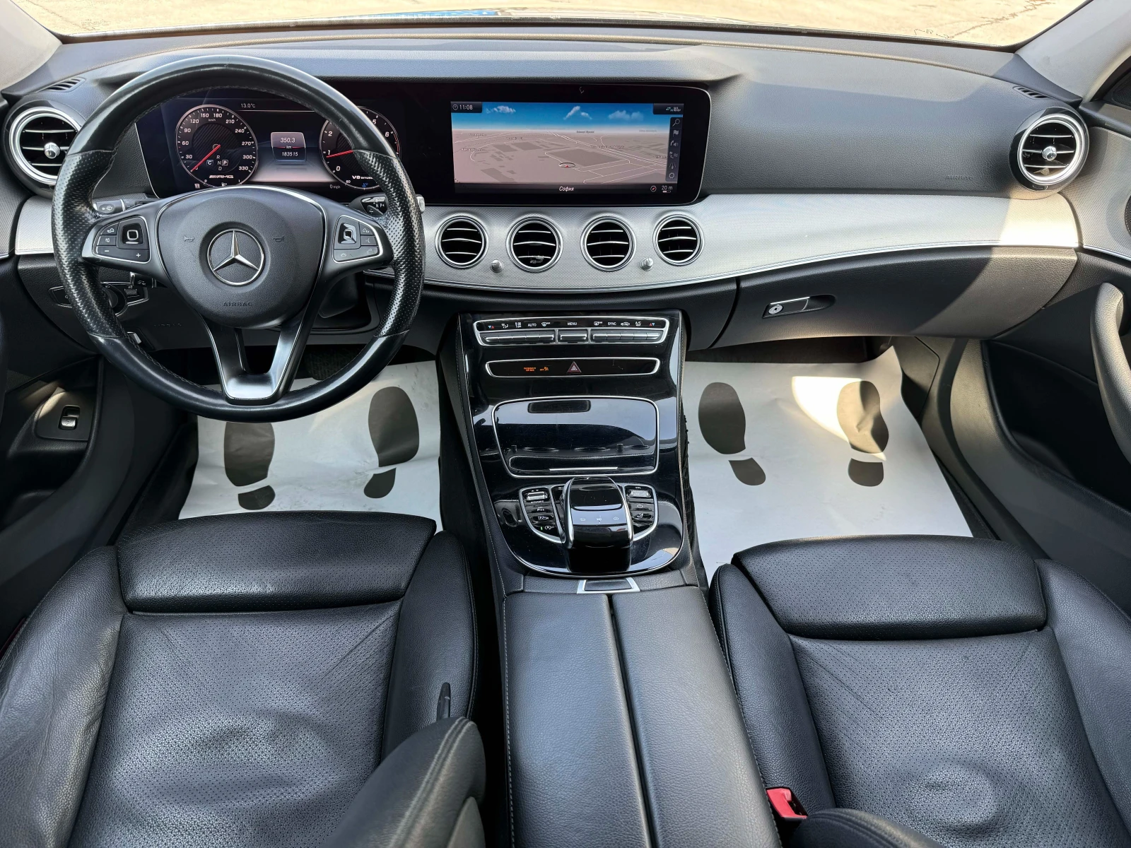 Mercedes-Benz E 220 AMG 4Matic Digital , снимка 10 - Автомобили и джипове - 53875587