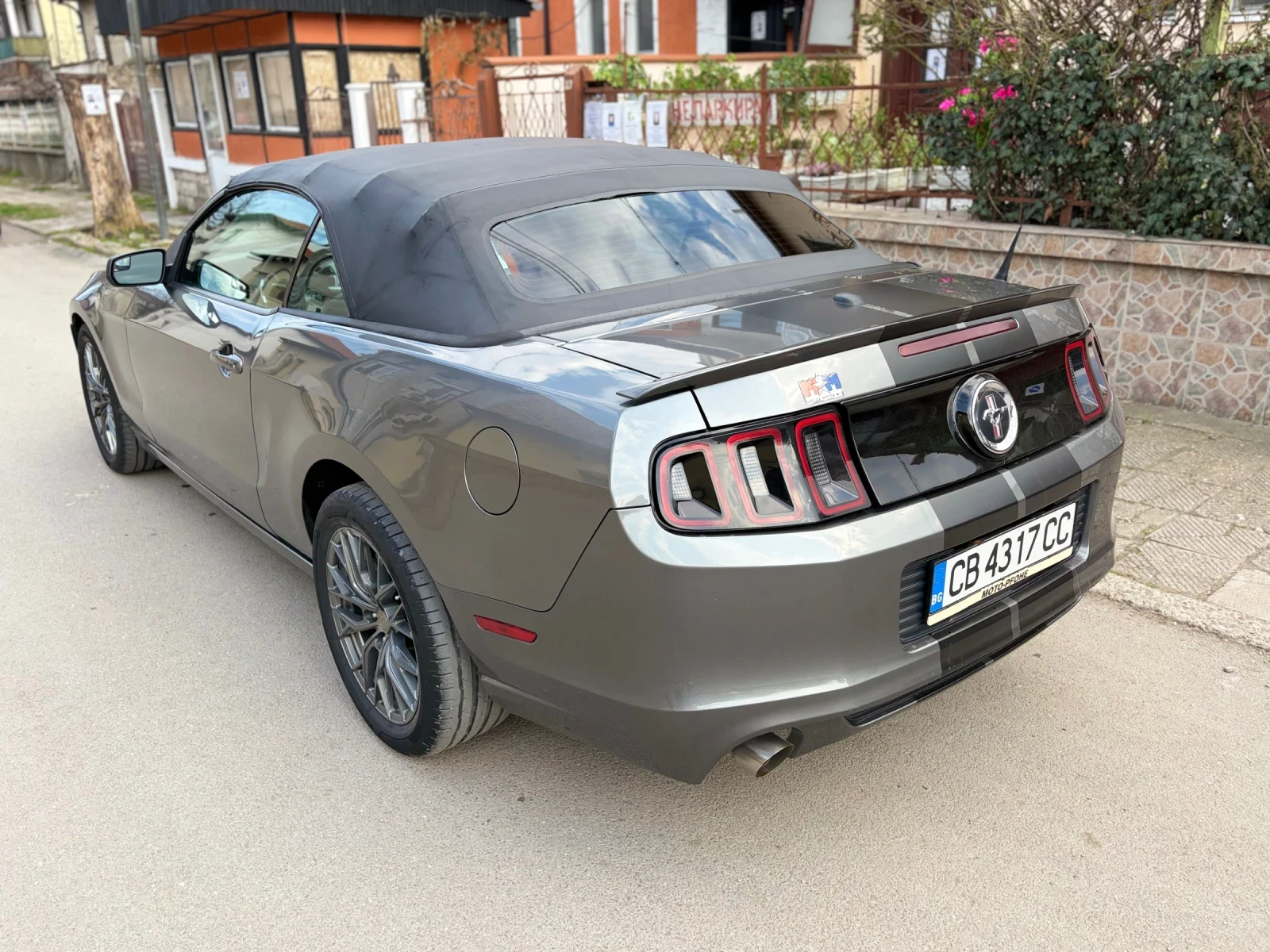 Ford Mustang 3.7 309hp cabrio, снимка 6 - Автомобили и джипове - 53984460
