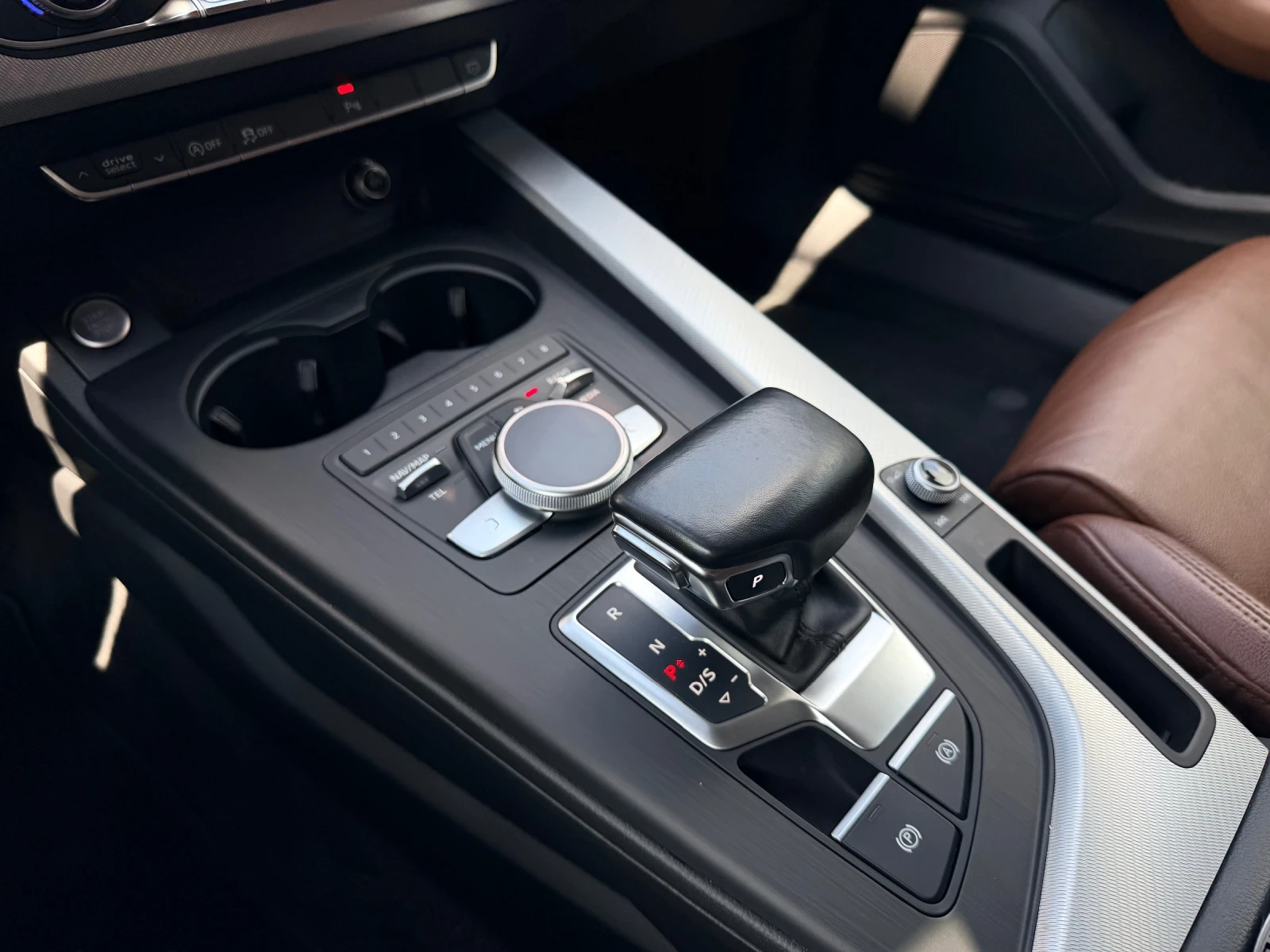 Audi A4 Avant 2.0TDI quattro S-tronic Virtual HUD ACC Lane | Mobile.bg � ����������� 12