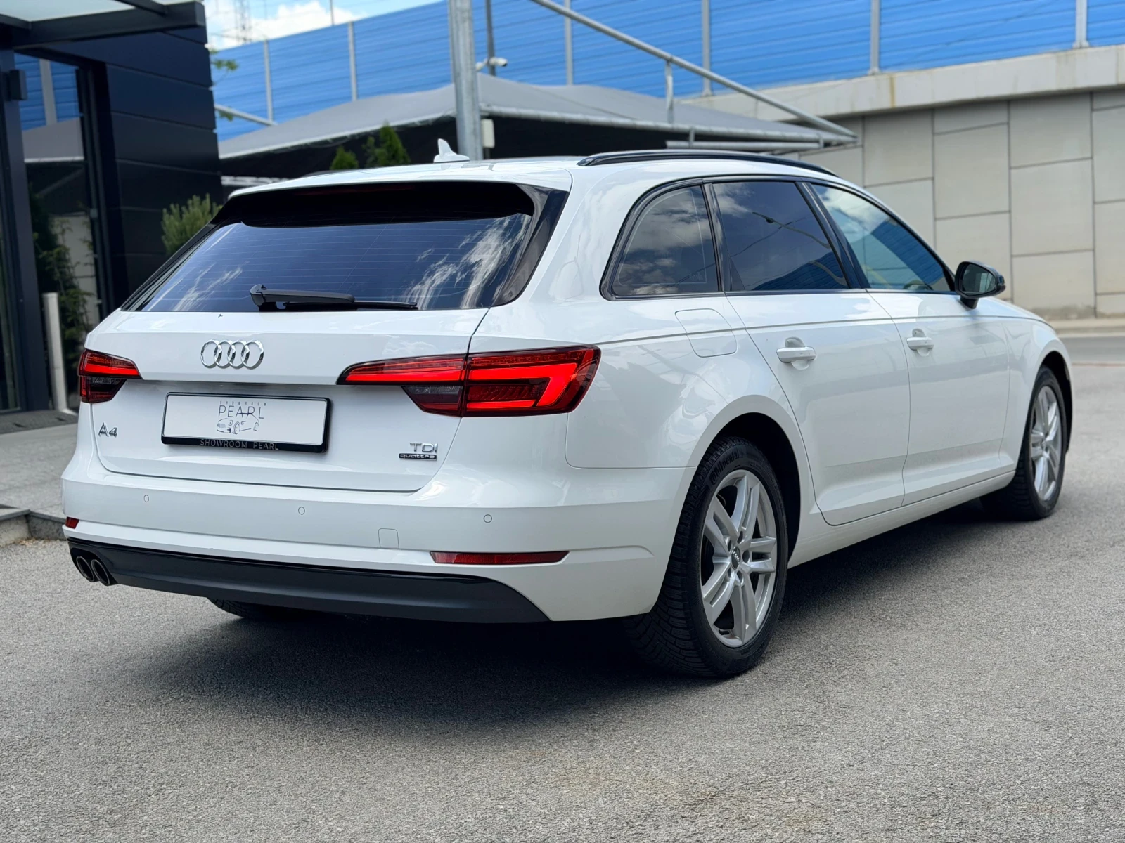 Audi A4 Avant 2.0TDI quattro S-tronic Virtual HUD ACC Lane | Mobile.bg � ����������� 5