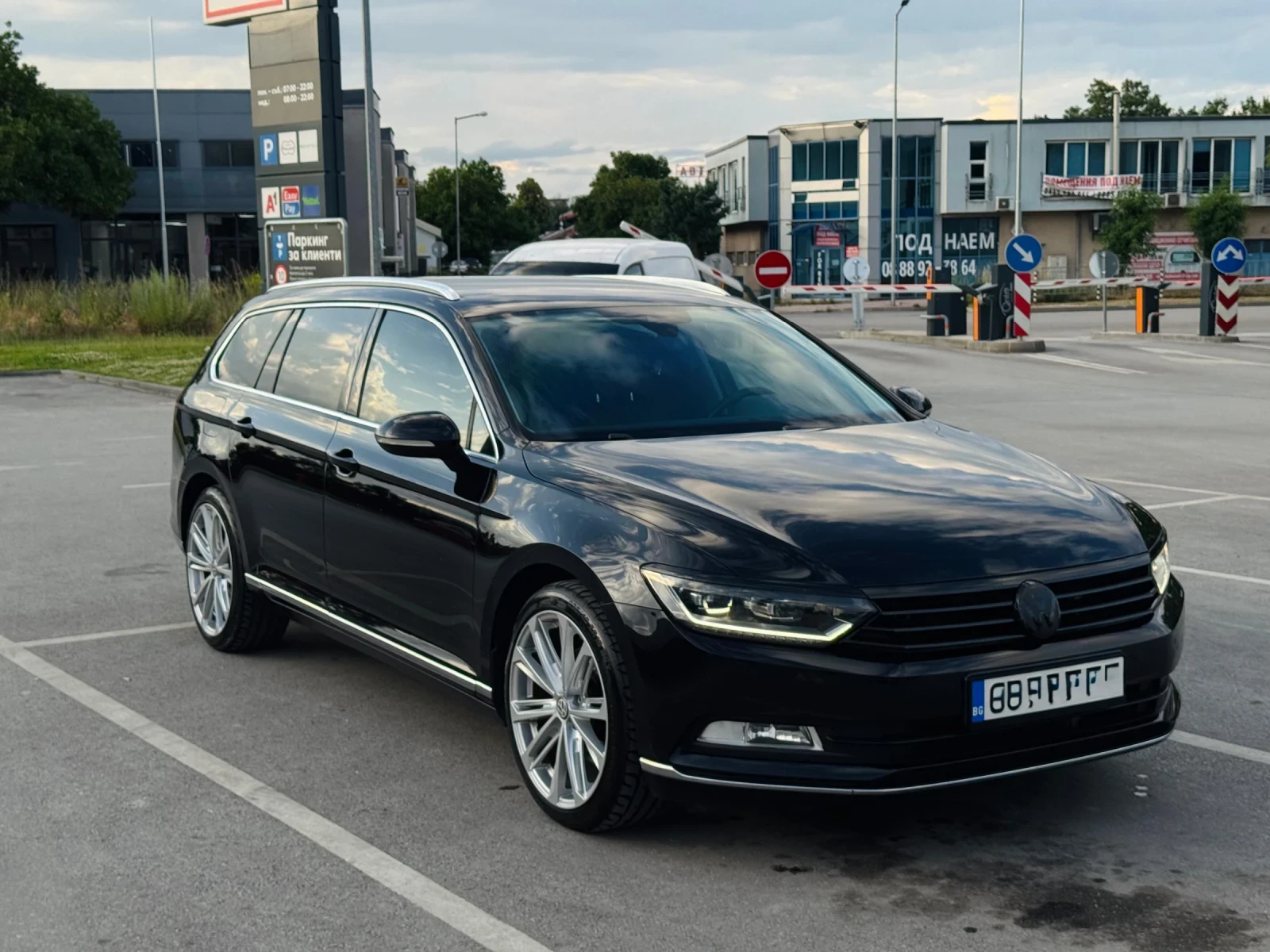 VW Passat Highline , снимка 2 - Автомобили и джипове - 54754725
