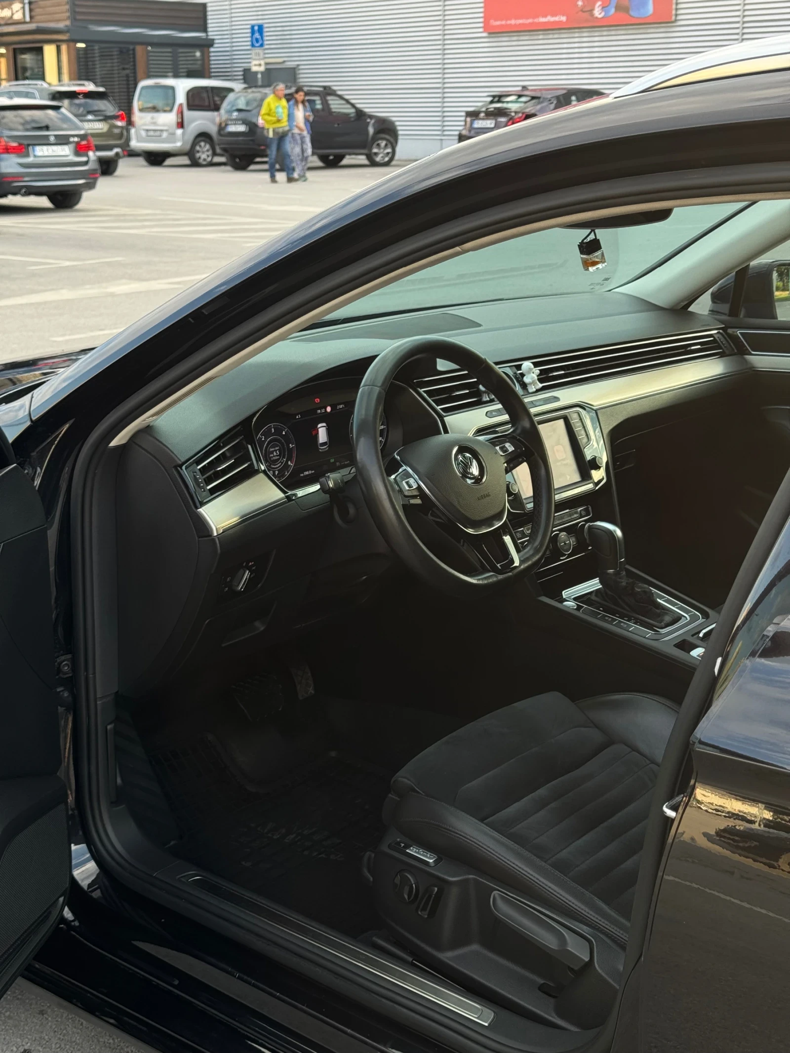 VW Passat Highline , снимка 9 - Автомобили и джипове - 54754725