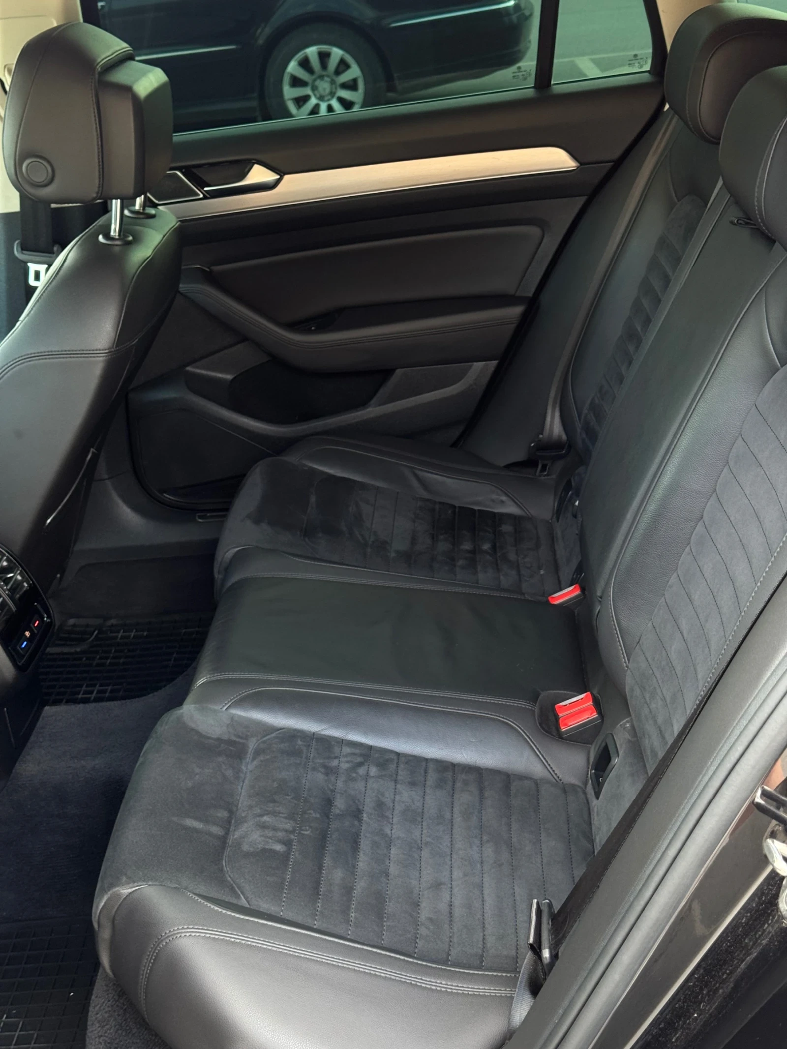 VW Passat Highline , снимка 12 - Автомобили и джипове - 54754725