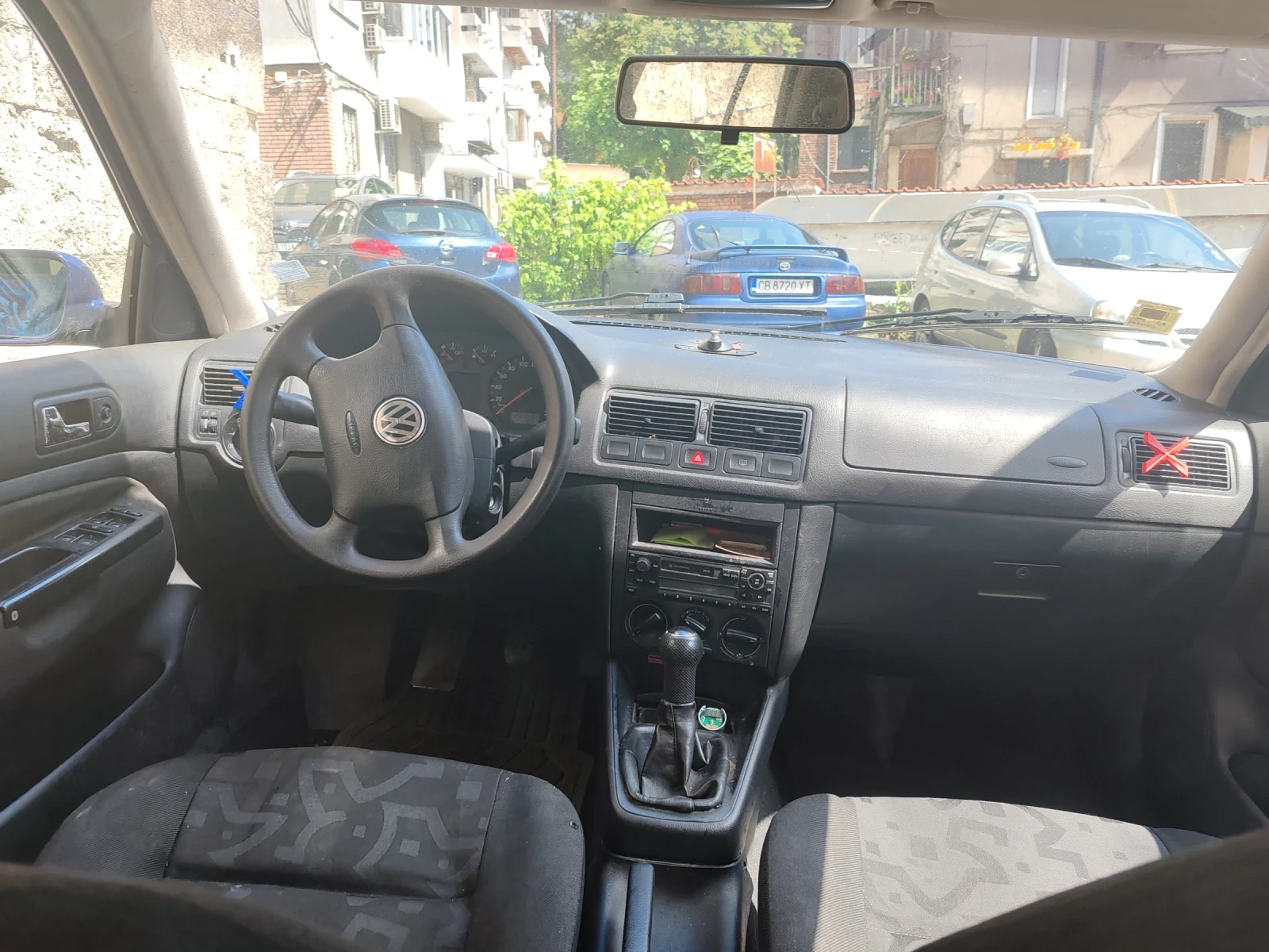 VW Golf 1.9tdi, снимка 7 - Автомобили и джипове - 54806968