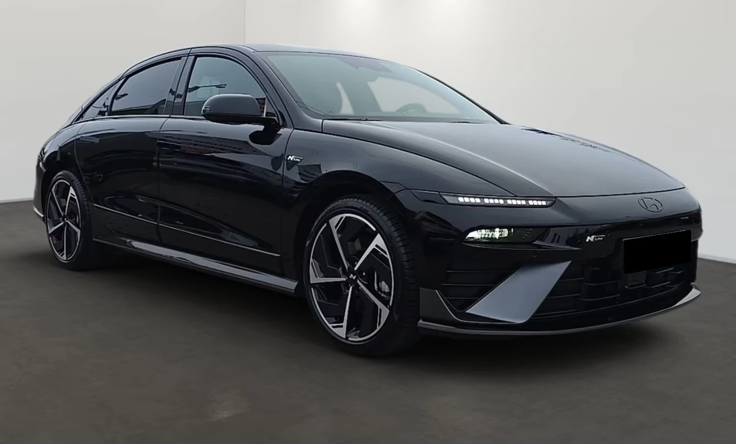 Hyundai Ioniq 6 FACELIFT 84kWh N-LINE 4WD MATRIX-LED, снимка 2 - Автомобили и джипове - 54839049