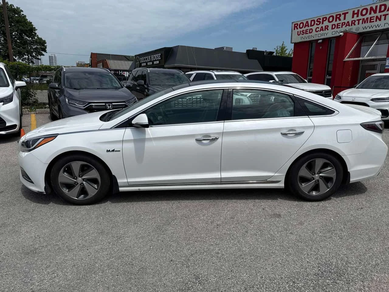 Hyundai Sonata * Limited * АВТОКРЕДИТ БЕЗ ПЪРВОНАЧАЛНА ВНОСКА* , снимка 2 - Автомобили и джипове - 54842231