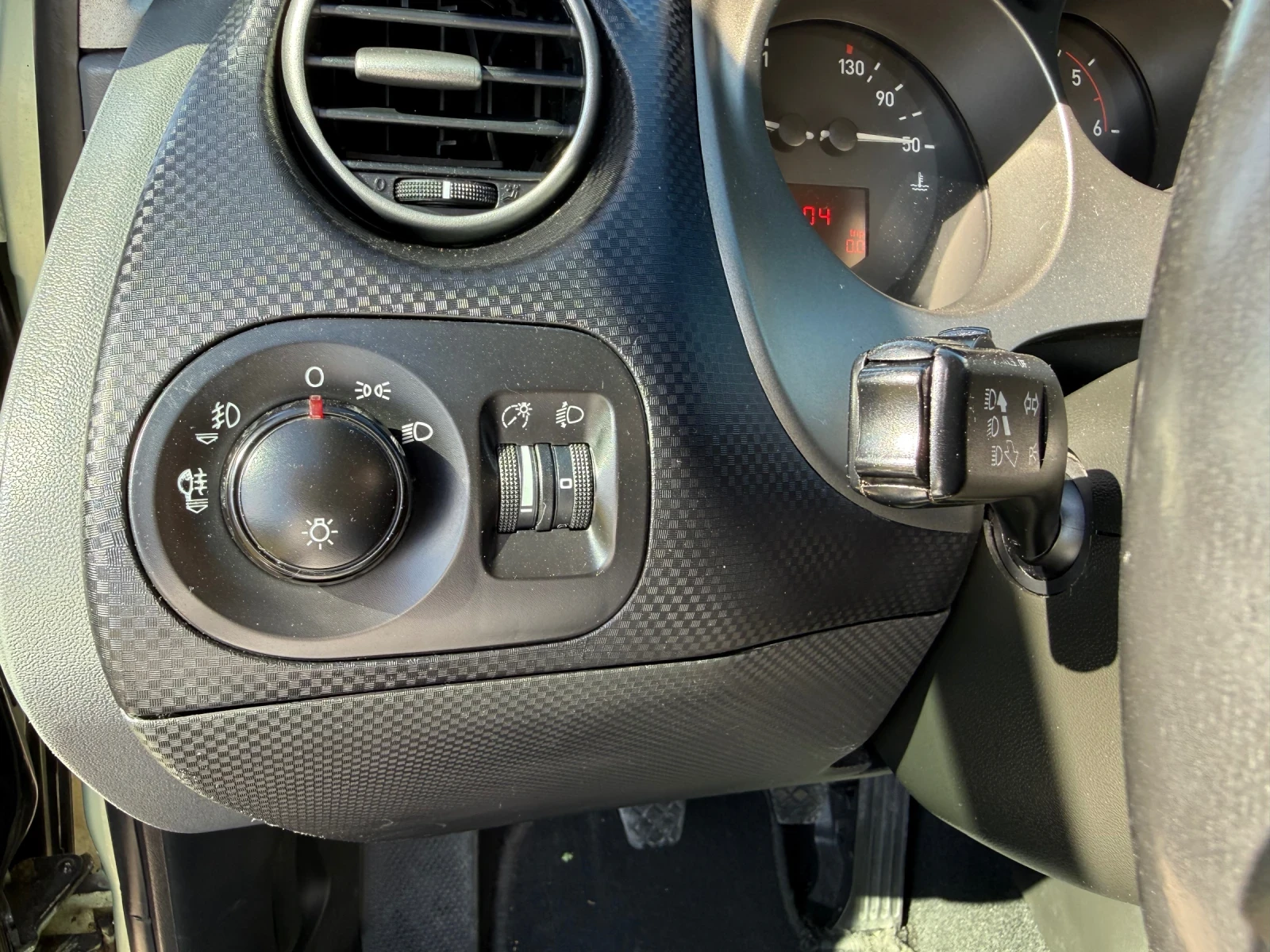 Seat Altea 1.9 TDI, снимка 10 - Автомобили и джипове - 54922721