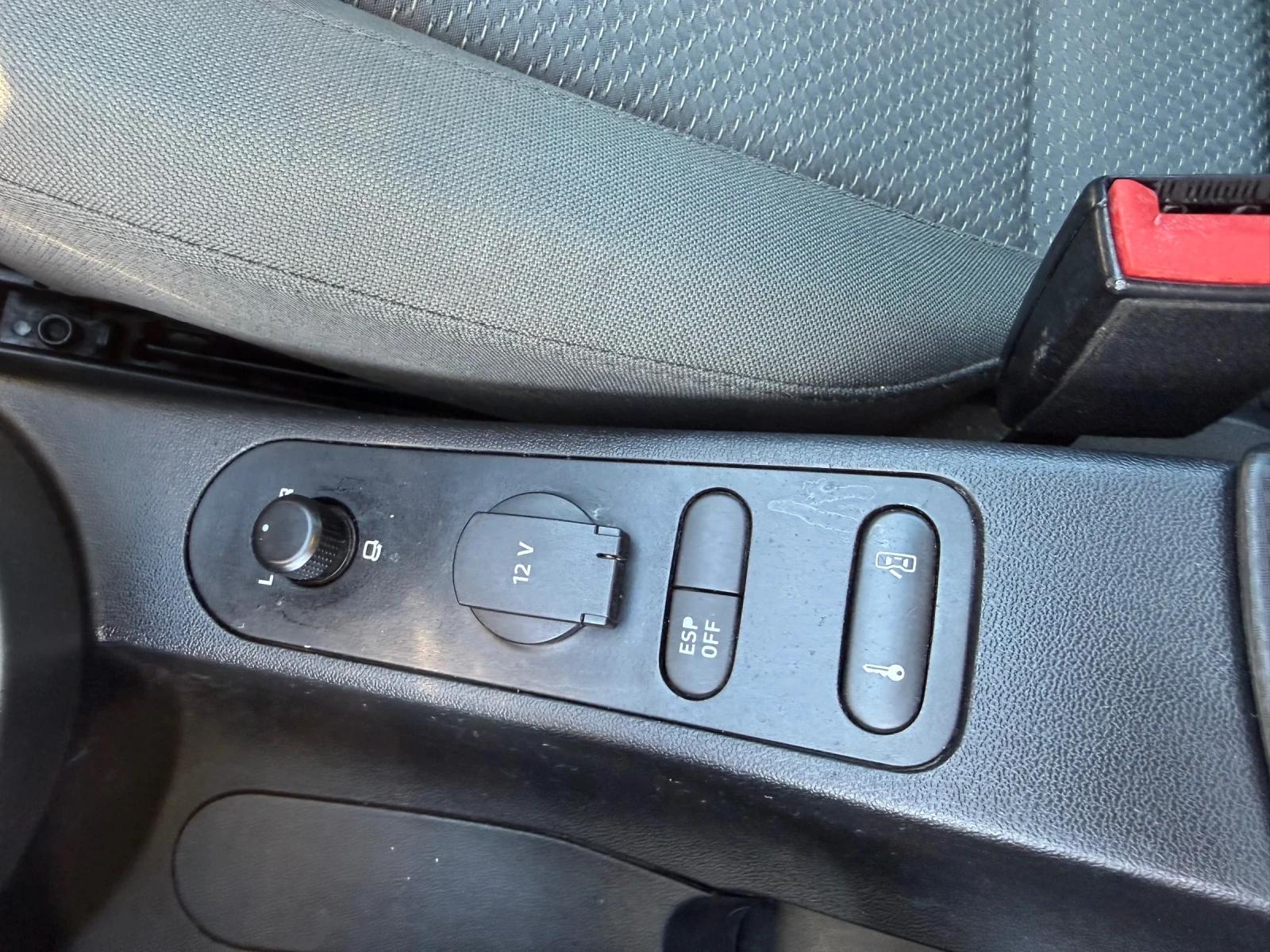 Seat Altea 1.9 TDI, снимка 11 - Автомобили и джипове - 54922721