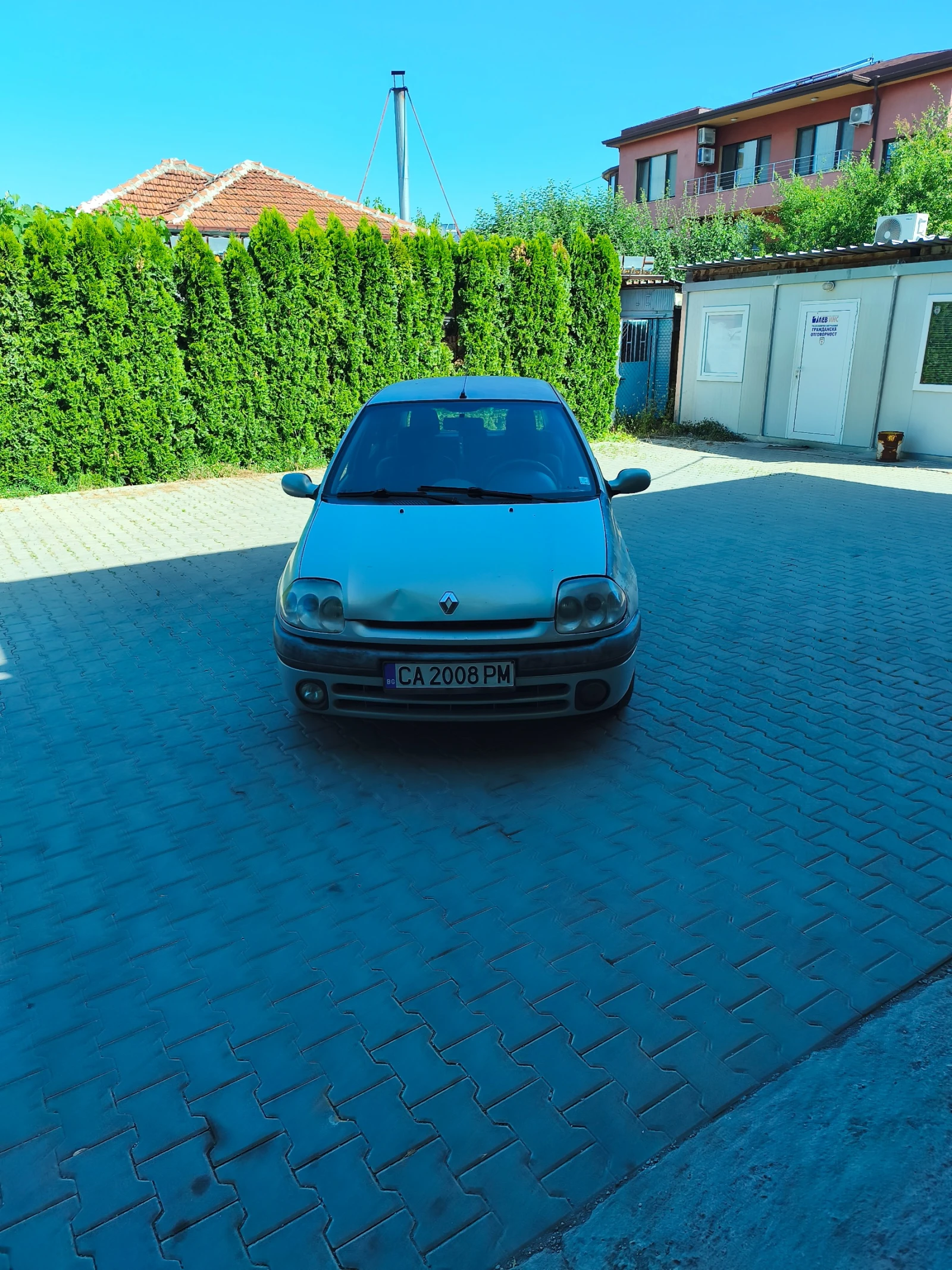 Renault Clio, снимка 3 - Автомобили и джипове - 55089194
