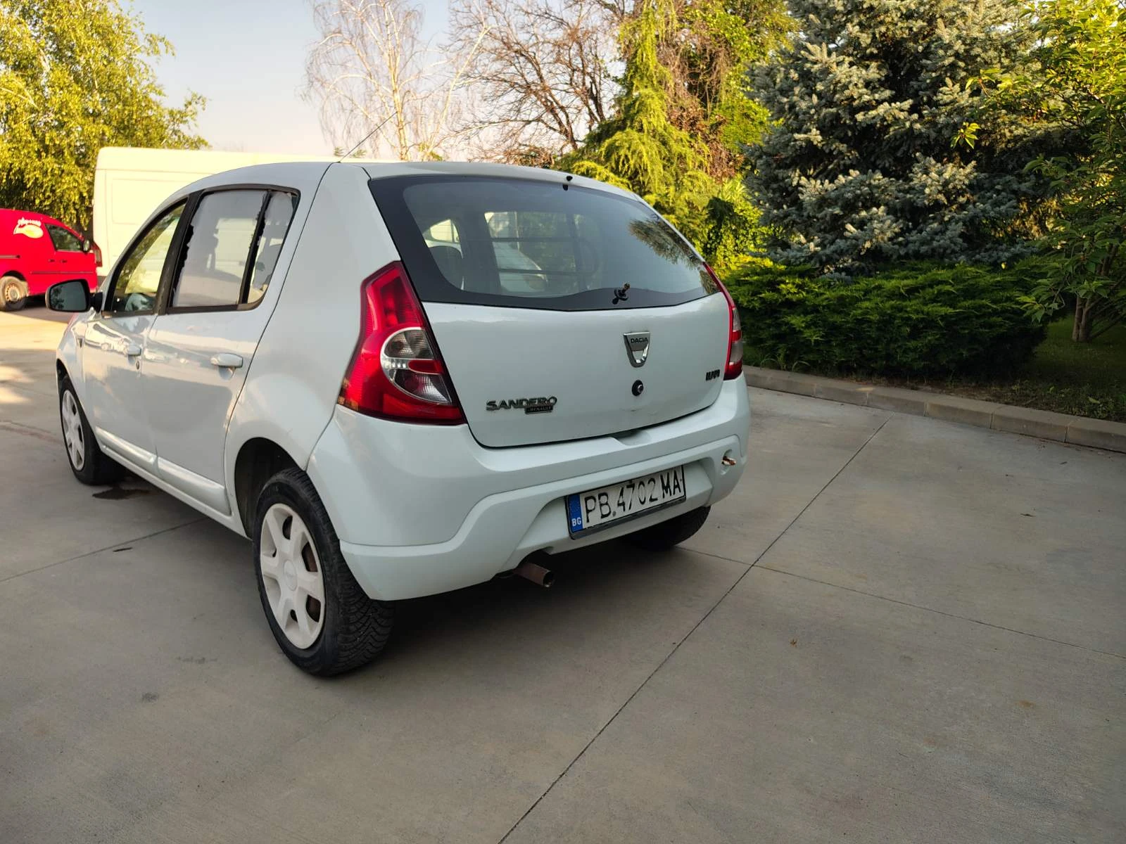 Dacia Sandero, снимка 4 - Автомобили и джипове - 55096748