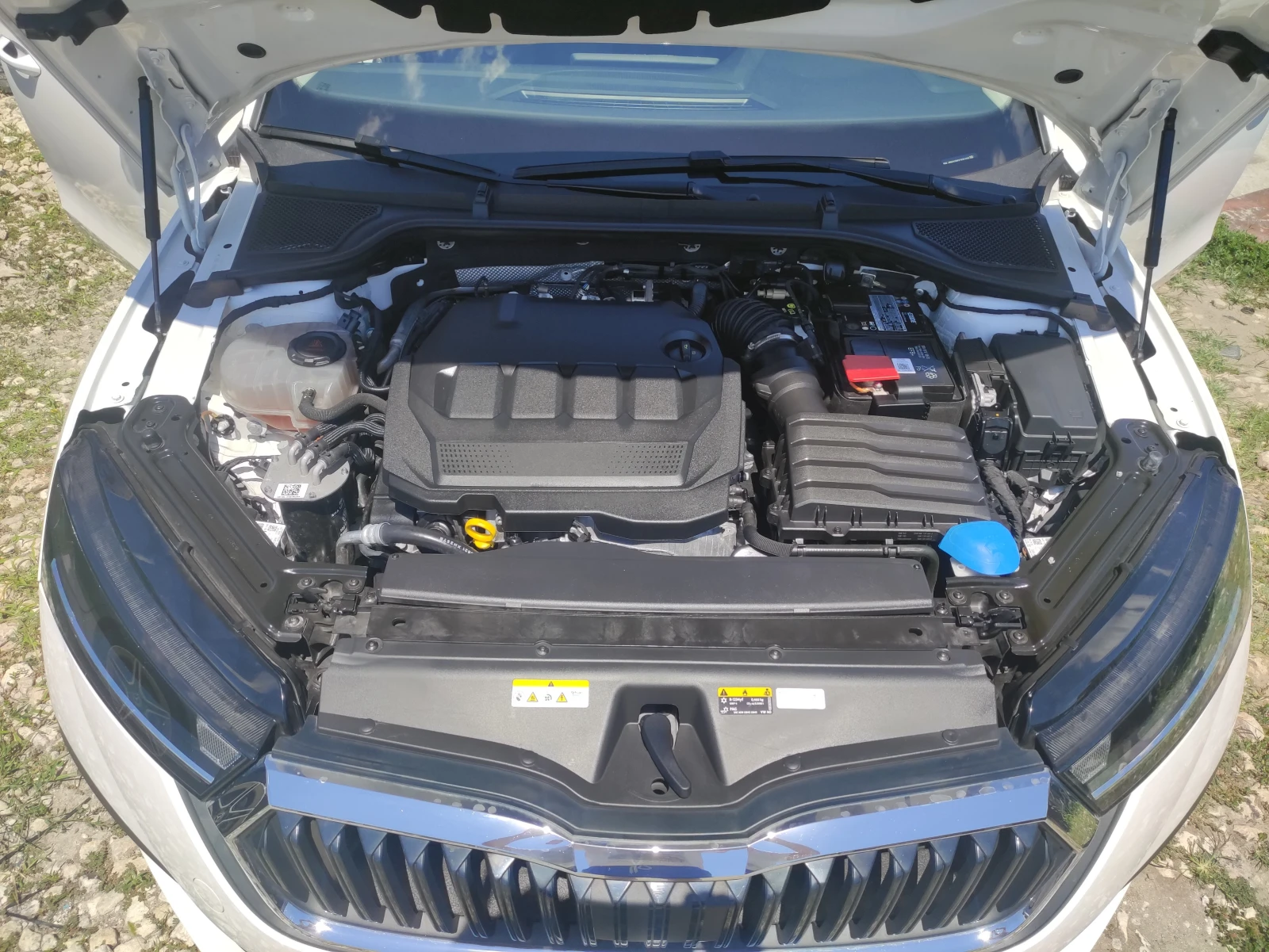 Skoda Octavia 2.0TDI/150 DSG 4x4 Swiss, снимка 7 - Автомобили и джипове - 55241789