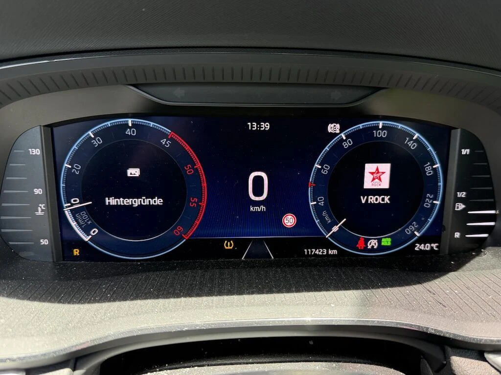 Skoda Octavia 2.0TDI/150 DSG 4x4 Swiss, снимка 3 - Автомобили и джипове - 55241789