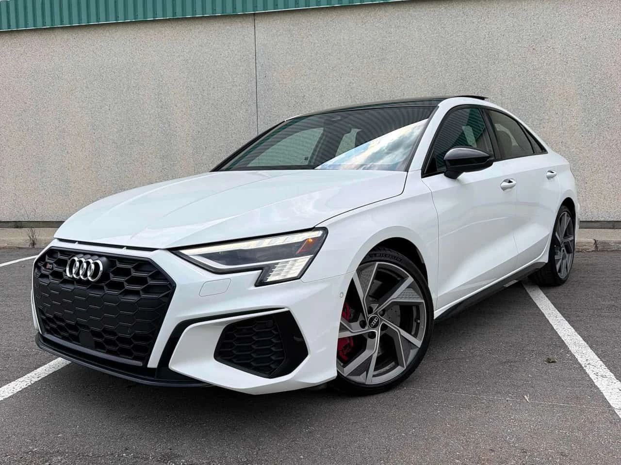 Audi S3 Technik / DISTRONIC / B&O / CARFAX / АВТОКРЕДИТ