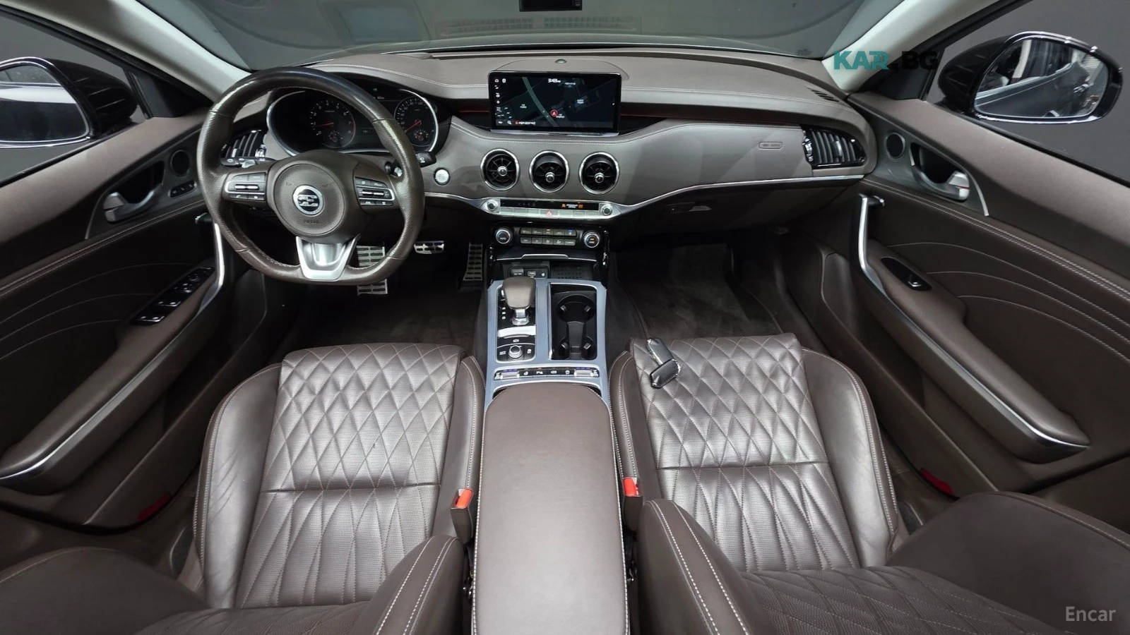 Kia Stinger 2.5 AWD MASTERS* HUD* КОЖА* ОБДУХВ* НАВИ* ПАНО, снимка 5 - Автомобили и джипове - 55727119