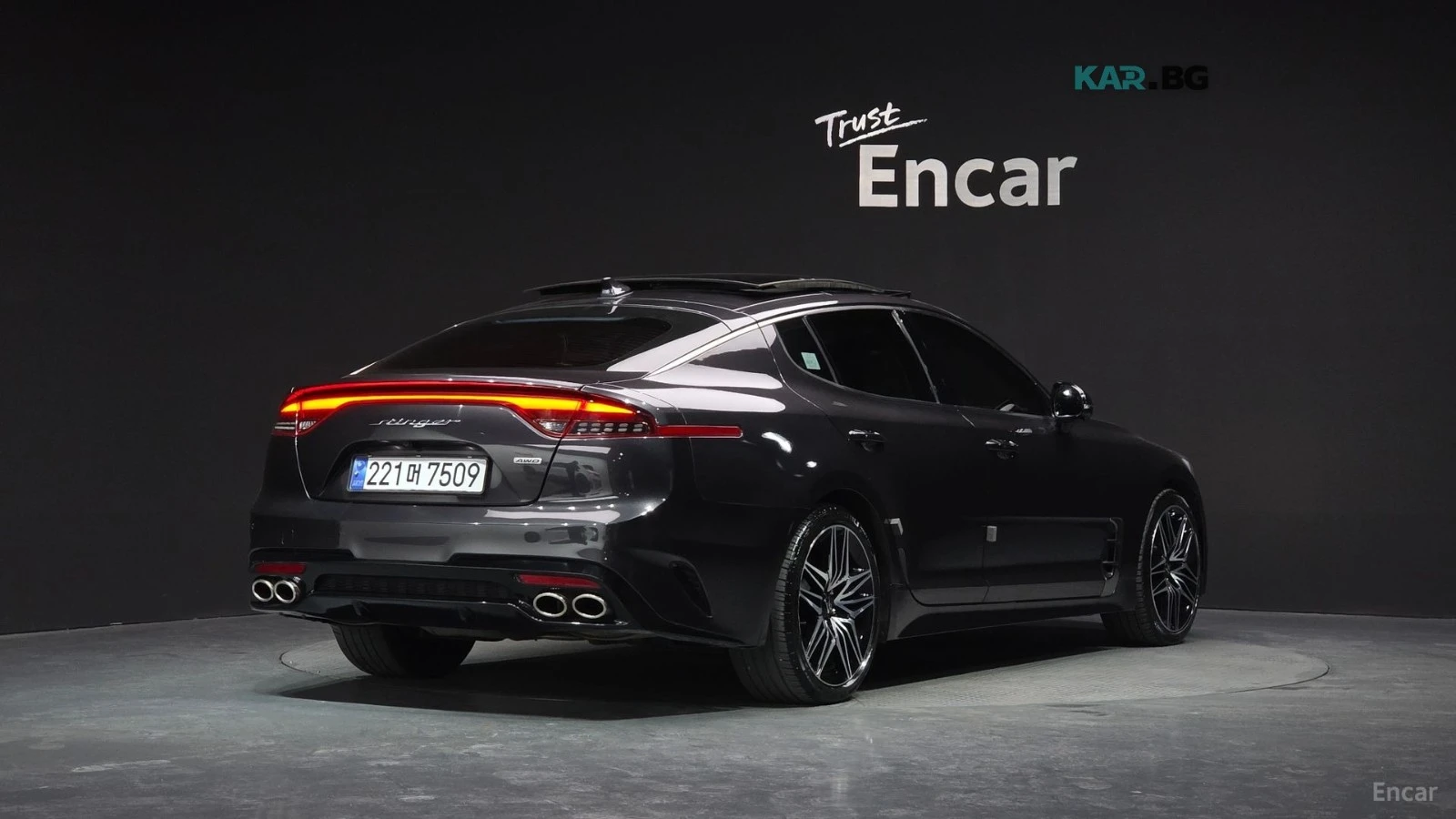 Kia Stinger 2.5 AWD MASTERS* HUD* КОЖА* ОБДУХВ* НАВИ* ПАНО, снимка 2 - Автомобили и джипове - 55727119