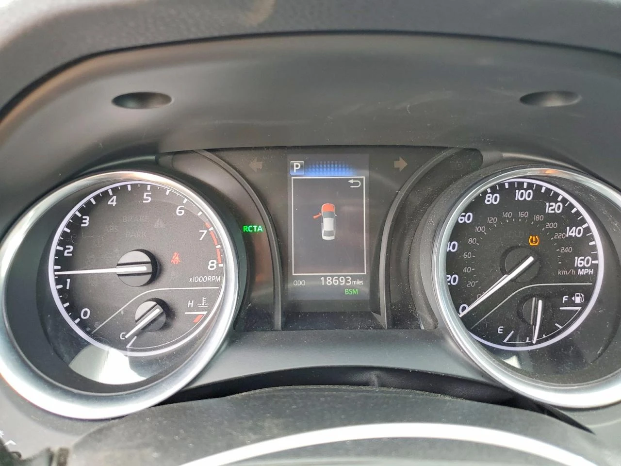 Toyota Camry 2.5l Le, снимка 9 - Автомобили и джипове - 56151170