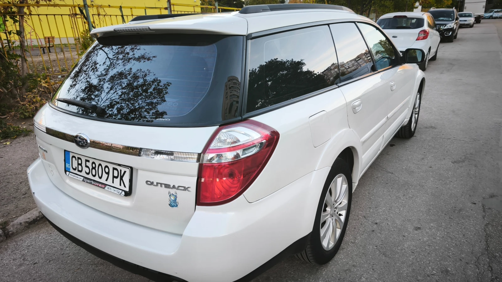 Subaru Outback, снимка 4 - Автомобили и джипове - 56340915
