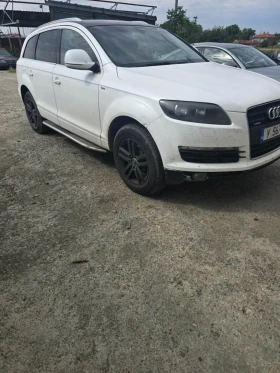 Audi Q7 Десен волан, снимка 2