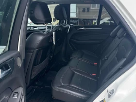 Mercedes-Benz ML 350 D * AMG * НА ПРУЖИНИ * ЧЕРЕН САЛОН * TV * ШИБЕДАХ  - 11799 € / 23076.84 лв. - 32093205 12