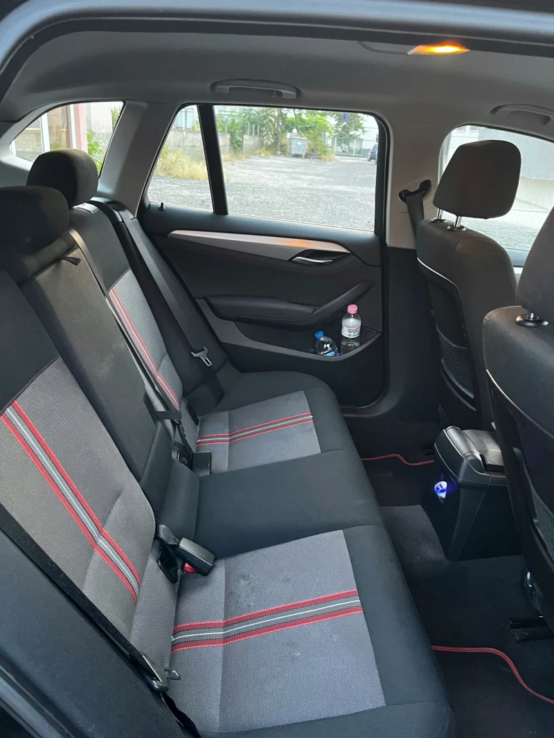 BMW X1, снимка 8 - Автомобили и джипове - 52425348
