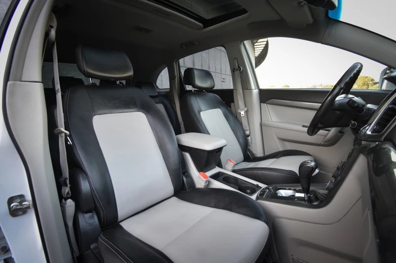 Chevrolet Captiva 2.2 DTI, снимка 15 - Автомобили и джипове - 51594093