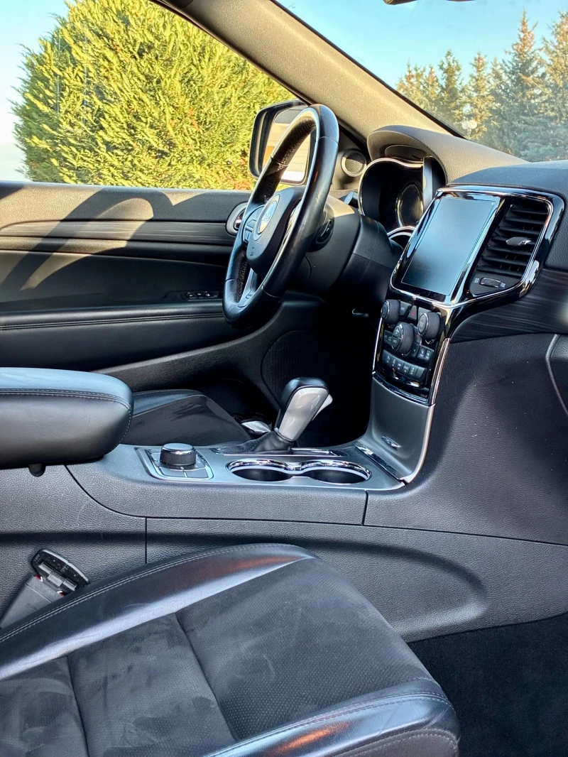 Jeep Grand cherokee LIMITED ALL BLACK, снимка 10 - Автомобили и джипове - 52950361