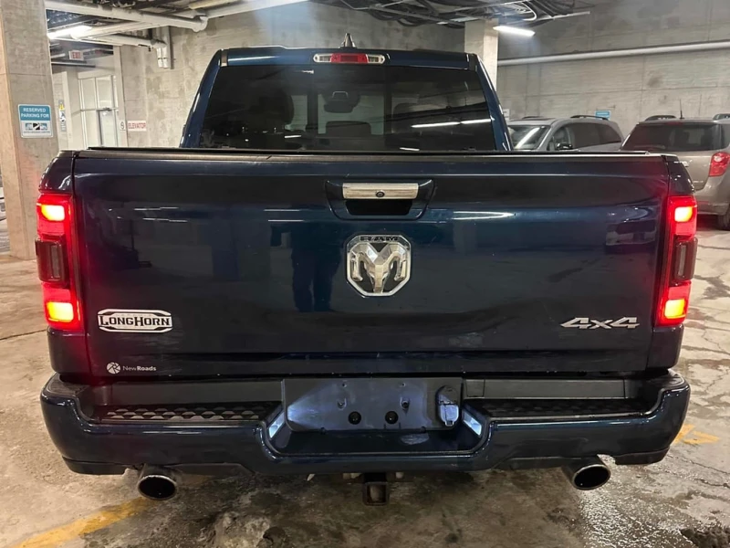 Dodge RAM 1500 Laramie Longhorn * Hemi 5.7 * Въздушно окачване , снимка 4 - Автомобили и джипове - 53446537