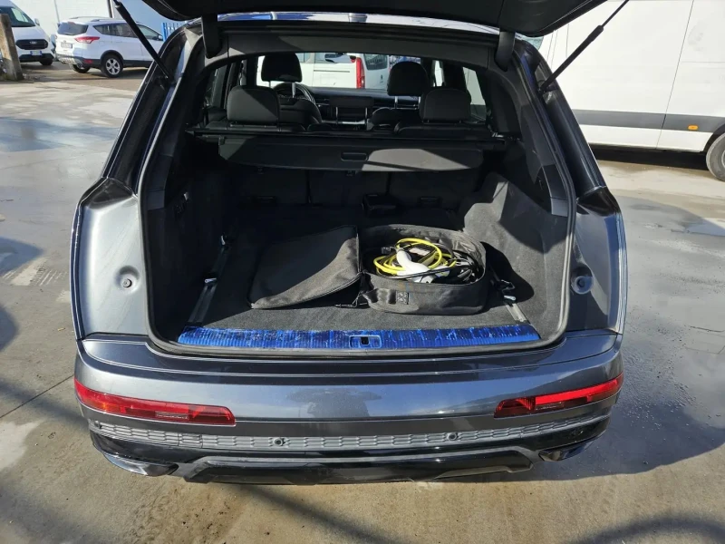 Audi Q7 60 TFSI e V6 Plug-in Hybrid Quattro , снимка 10 - Автомобили и джипове - 53464426