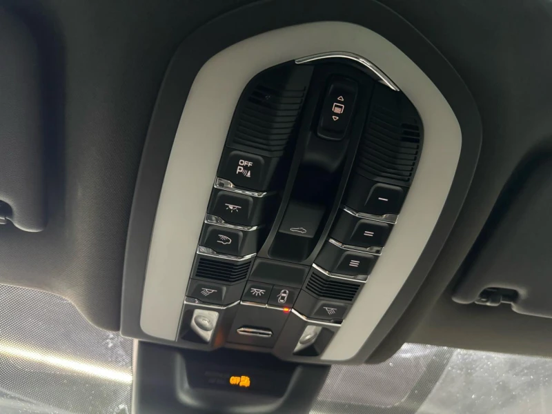 Porsche Macan S* AWD* LANE-ASSIST* BOSE* PANOROOF* COOLED-SEATS*, снимка 13 - Автомобили и джипове - 53496110