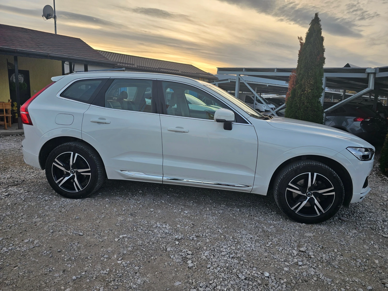 Volvo XC60 2.0Т6 Plug In Hybrid AWD! ! 41000км ! ! ПАНОРАМА - изображение 6