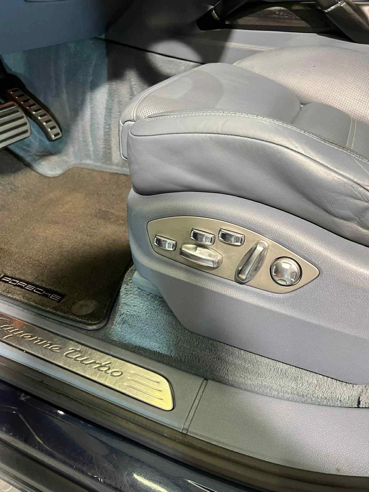 Porsche Cayenne Turbo - изображение 8