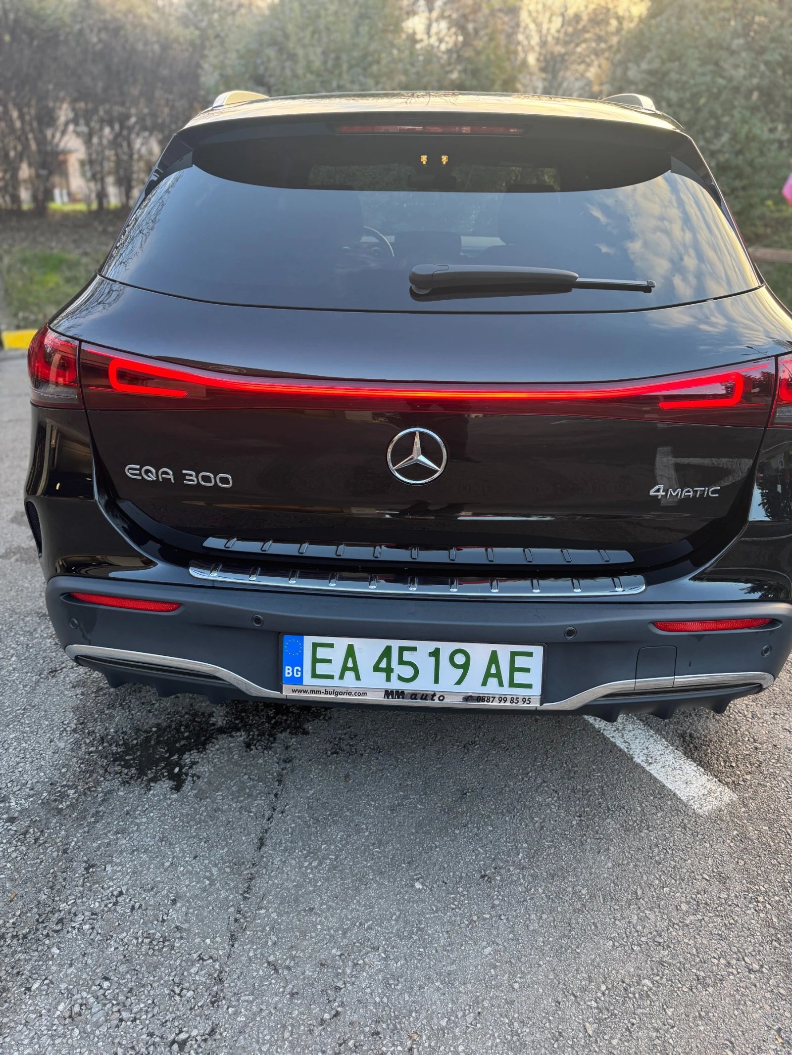 Mercedes-Benz EQA 300 4MATIC AMG Line | 5 .   | Mobile.bg   5