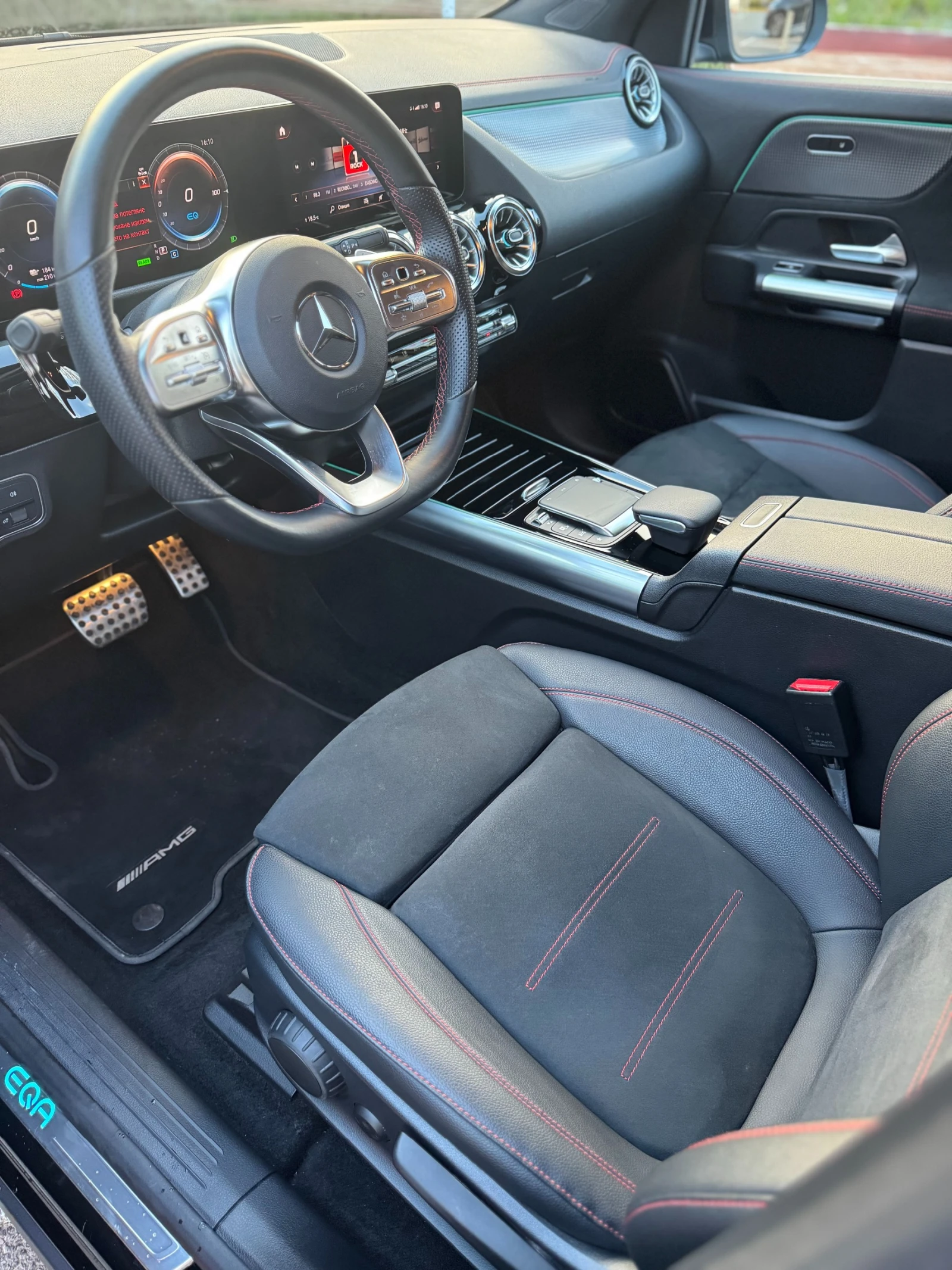 Mercedes-Benz EQA 300 4MATIC AMG Line | 5 .   | Mobile.bg   8