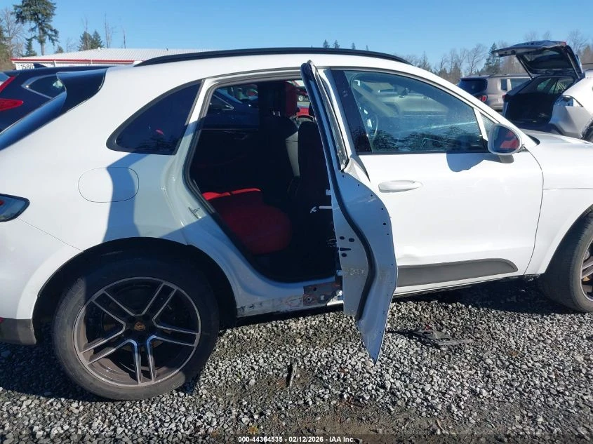 Porsche Macan 2.0l - изображение 8