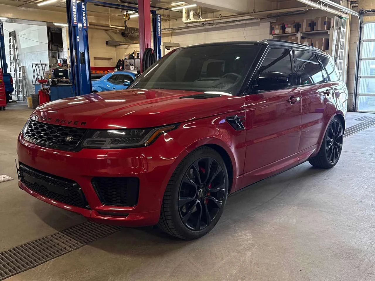 Land Rover Range Rover Sport  HST / ГУМИ С ДЖАНТИ 