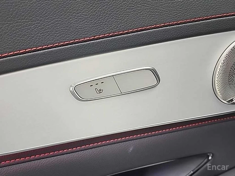 Mercedes-Benz GLC 43 AMG 4MATIC Coupe* FACE* BURMESTER* 360 CAM* HEAD UP* , снимка 12 - Автомобили и джипове - 54168458