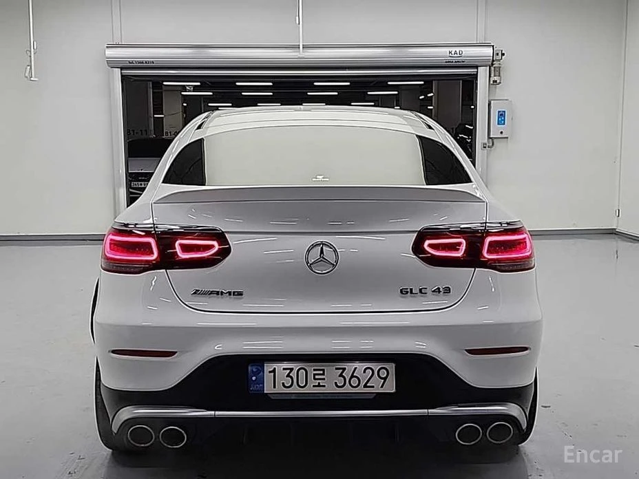 Mercedes-Benz GLC 43 AMG 4MATIC Coupe* FACE* BURMESTER* 360 CAM* HEAD UP* , снимка 4 - Автомобили и джипове - 54168458