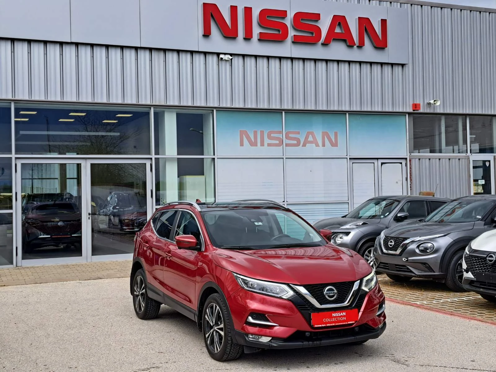 Nissan Qashqai 1.3, снимка 2 - Автомобили и джипове - 54270322