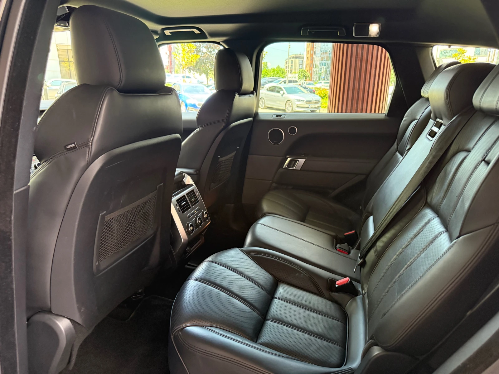 Land Rover Range Rover Sport 3.0 SDV6 292PS HSE, снимка 12 - Автомобили и джипове - 54838150
