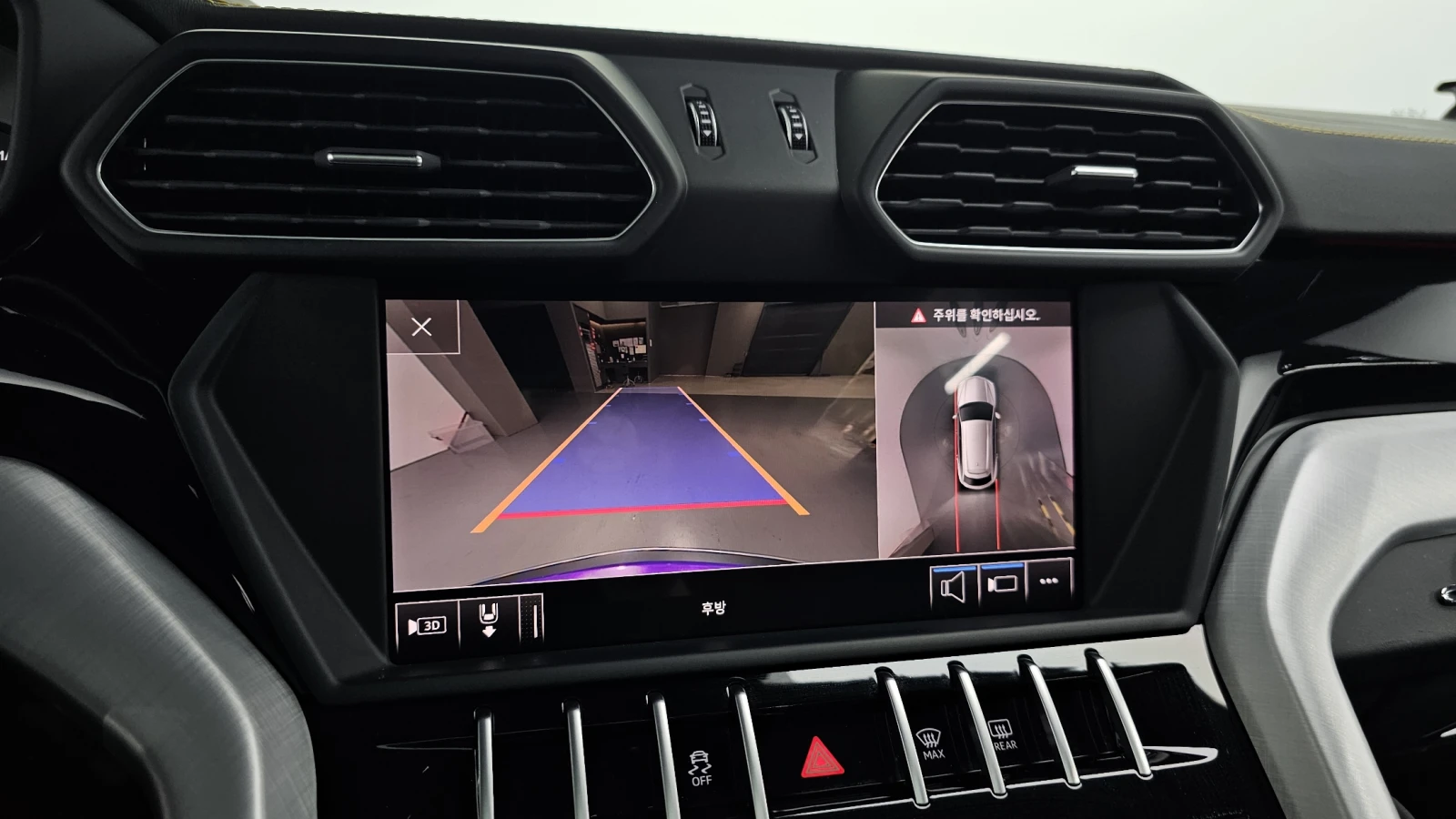 Lamborghini Urus HUD* BLIND SPOT* ЕЛ. БАГАЖНИК* 360* КРАЙНА ЦЕНА, снимка 13 - Автомобили и джипове - 55496166