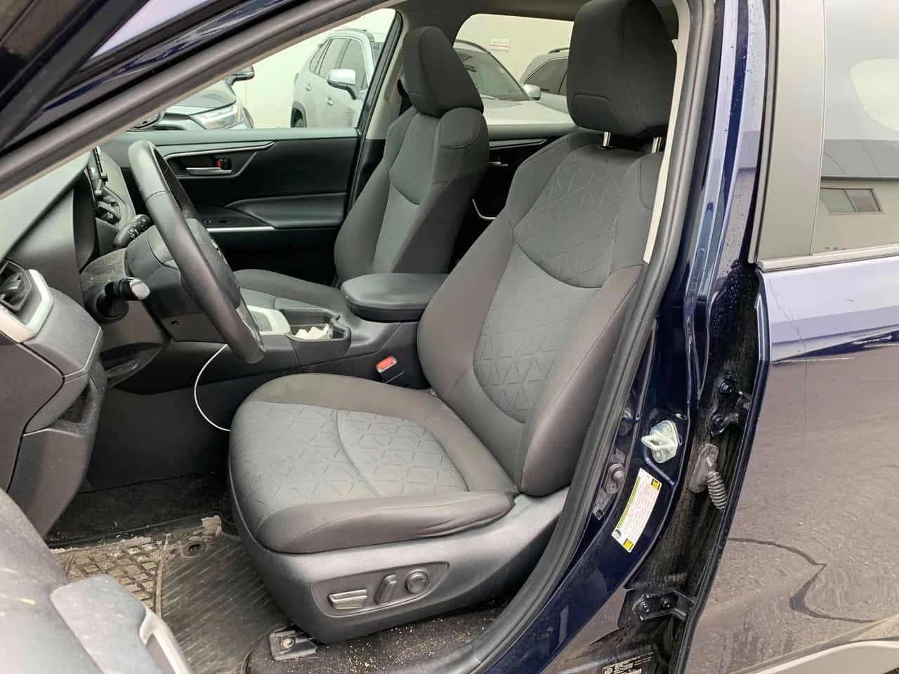 Toyota Rav4 * XLE * CARFAX * ОПЦИЯ ЗА ФИНАНСИРАНЕ, снимка 14 - Автомобили и джипове - 55505617