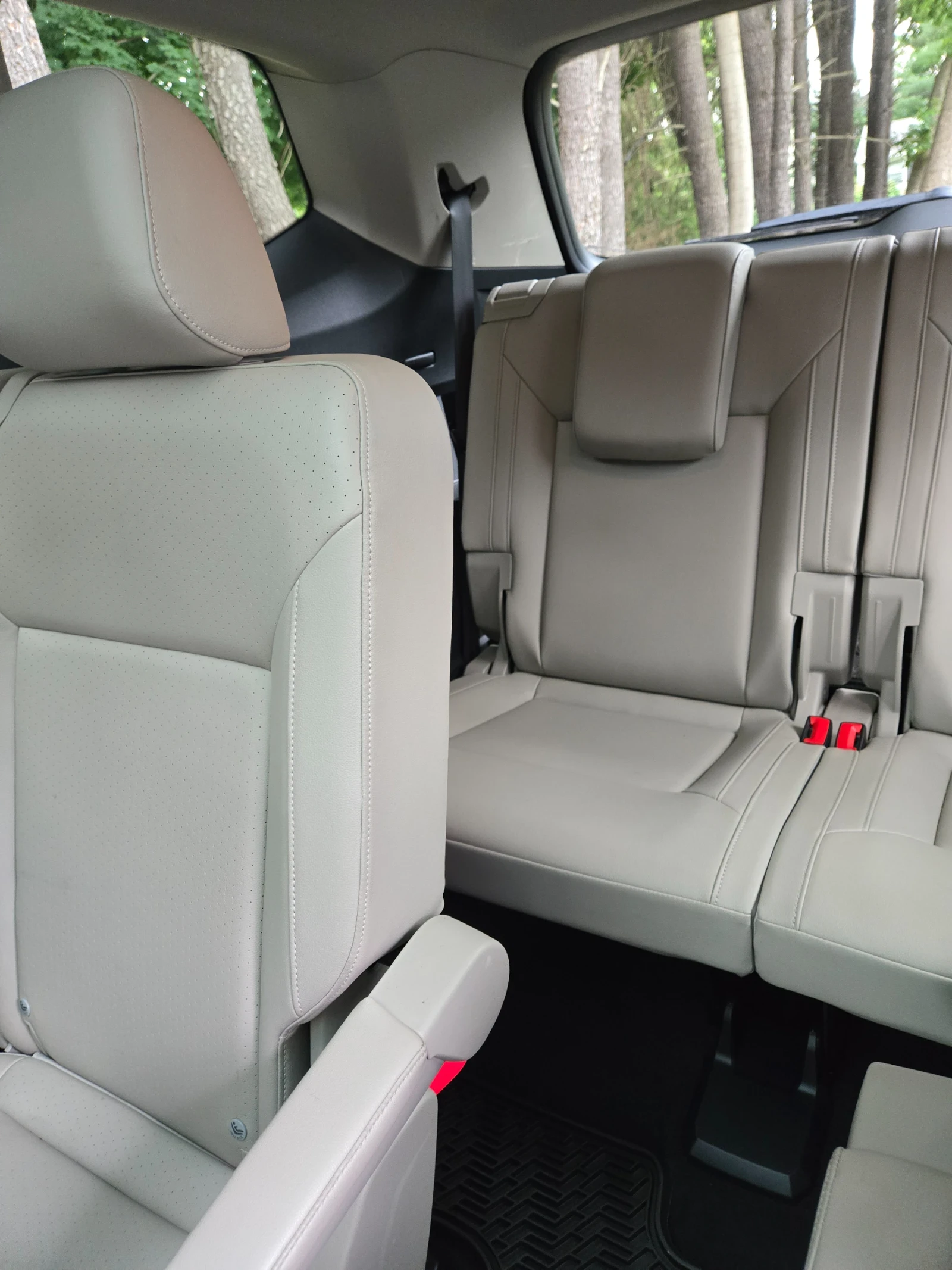 VW Atlas R- Line 3.6 V6 4x4 !!! Всички екстри за модела !!!, снимка 10 - Автомобили и джипове - 55606408