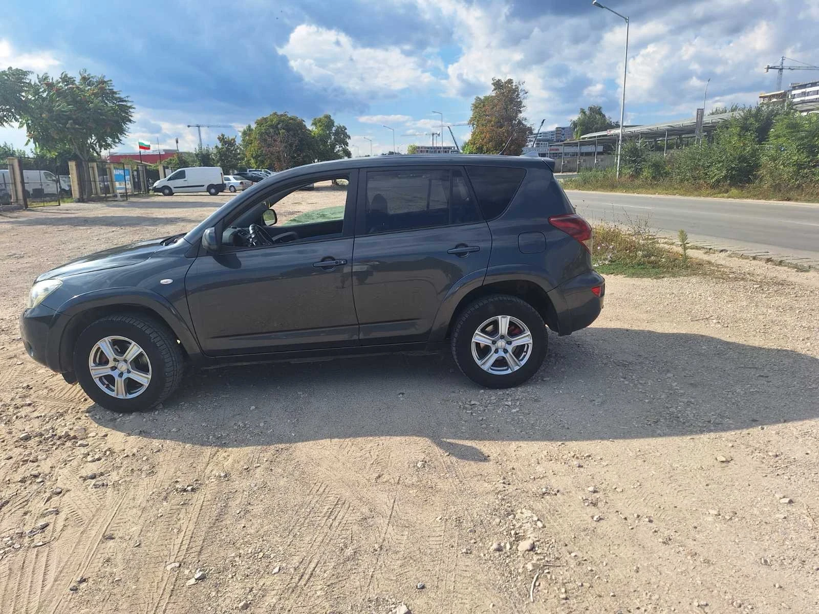 Toyota Rav4, снимка 2 - Автомобили и джипове - 56119046