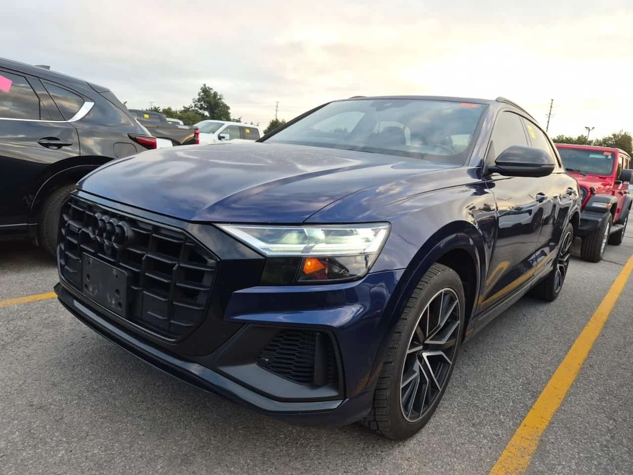 Audi Q8 * 55 Tfsi Quattro * CARFAX * ОБДУХВАНЕ  * ПАНОРАМА