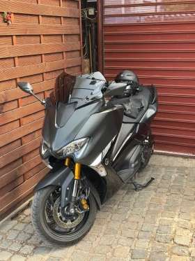  Yamaha T-max